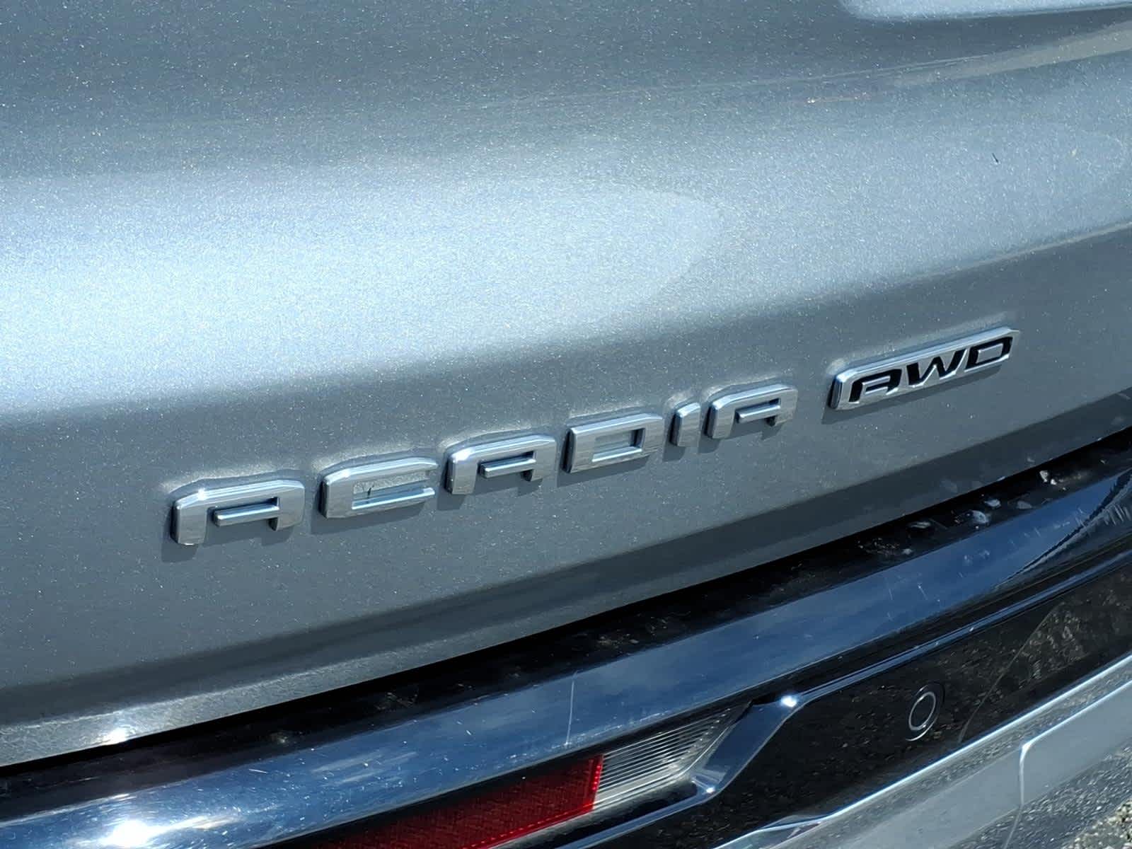 2024 GMC Acadia AWD Denali