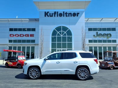 2023 GMC Acadia Denali