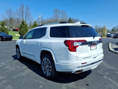 2023 GMC Acadia Denali