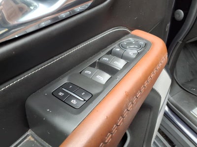 2023 GMC Yukon Denali Ultimate Denali Ultimate
