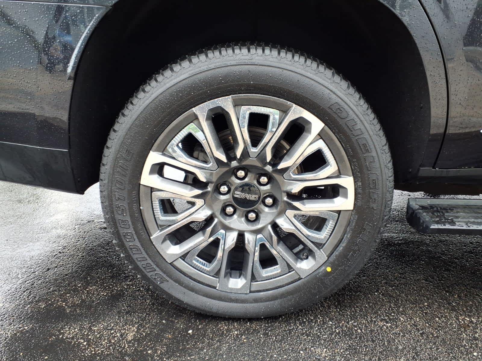 2023 GMC Yukon Denali Ultimate Denali Ultimate