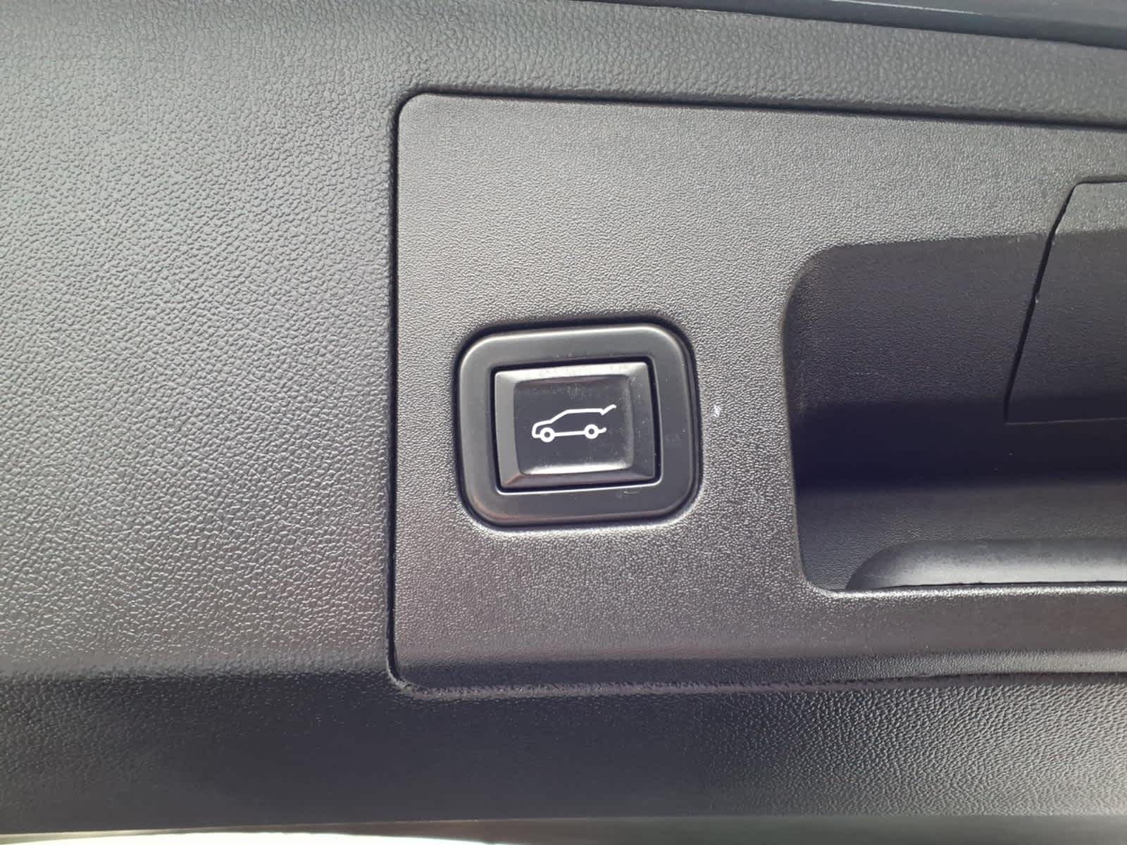 2023 Cadillac XT5 AWD Premium Luxury