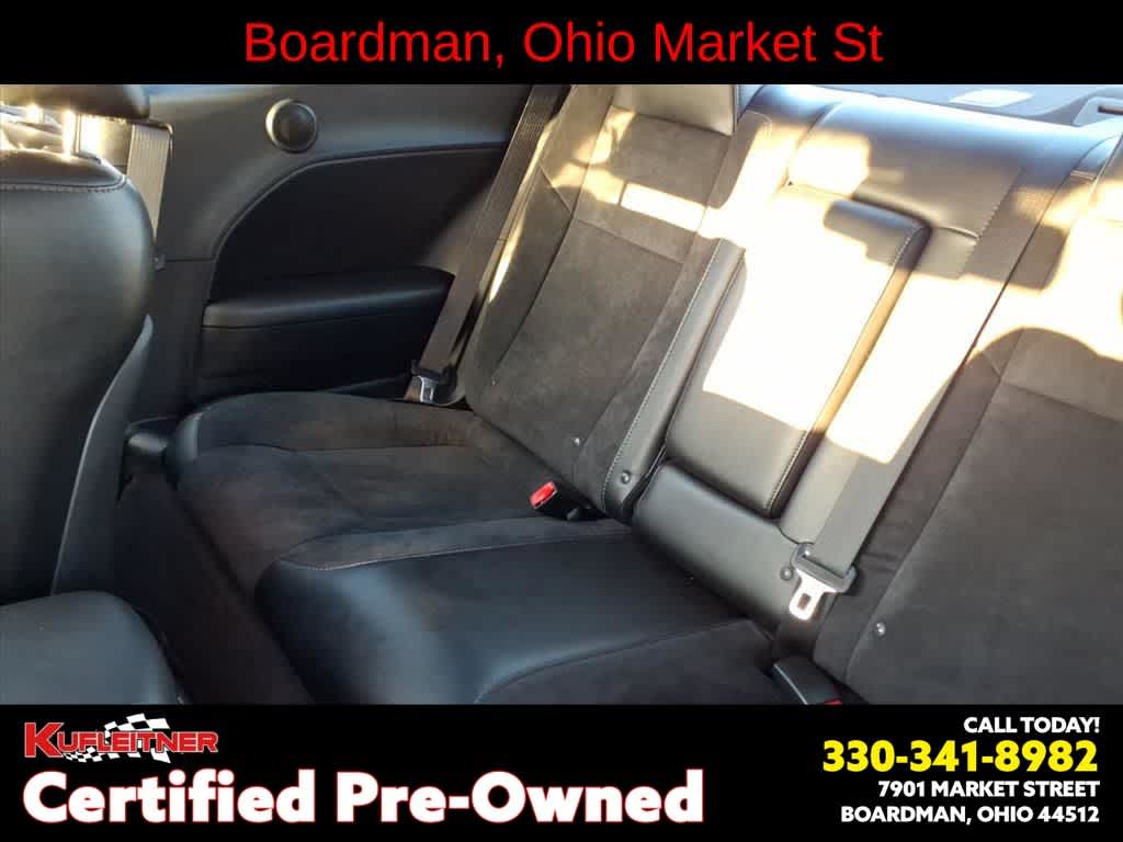 2016 Dodge Challenger 392 Hemi Scat Pack Shaker