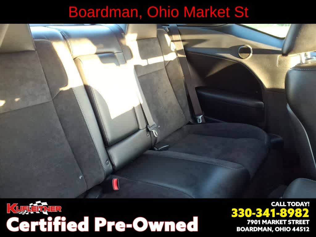 2016 Dodge Challenger 392 Hemi Scat Pack Shaker