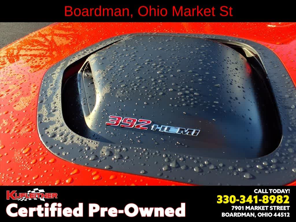 2016 Dodge Challenger 392 Hemi Scat Pack Shaker