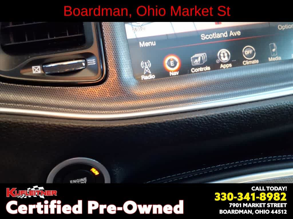 2016 Dodge Challenger 392 Hemi Scat Pack Shaker