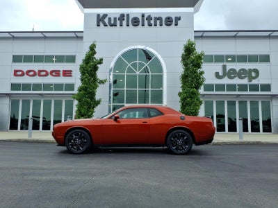 2022 Dodge Challenger SXT