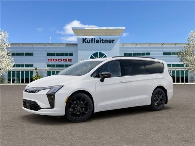 2027 Chrysler Pacifica Limited