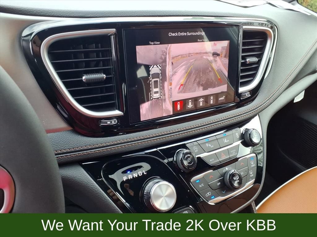 2026 Chrysler Pacifica Pinnacle