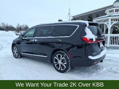 2026 Chrysler Pacifica Pinnacle