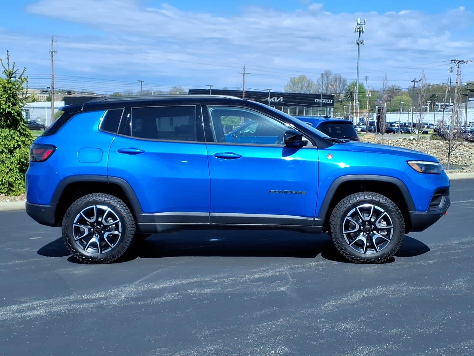 2025 Jeep Compass Trailhawk