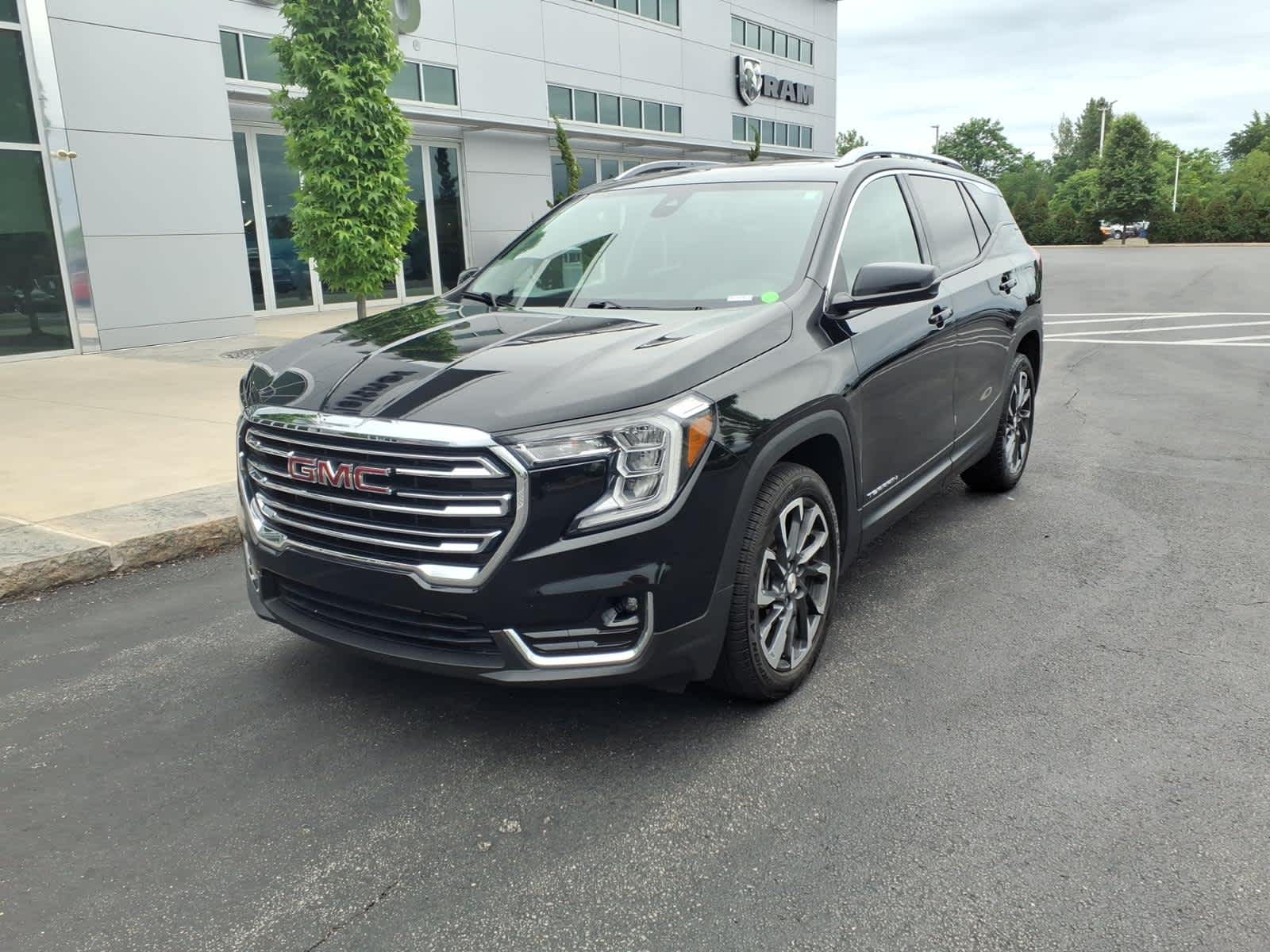 2022 GMC Terrain SLT