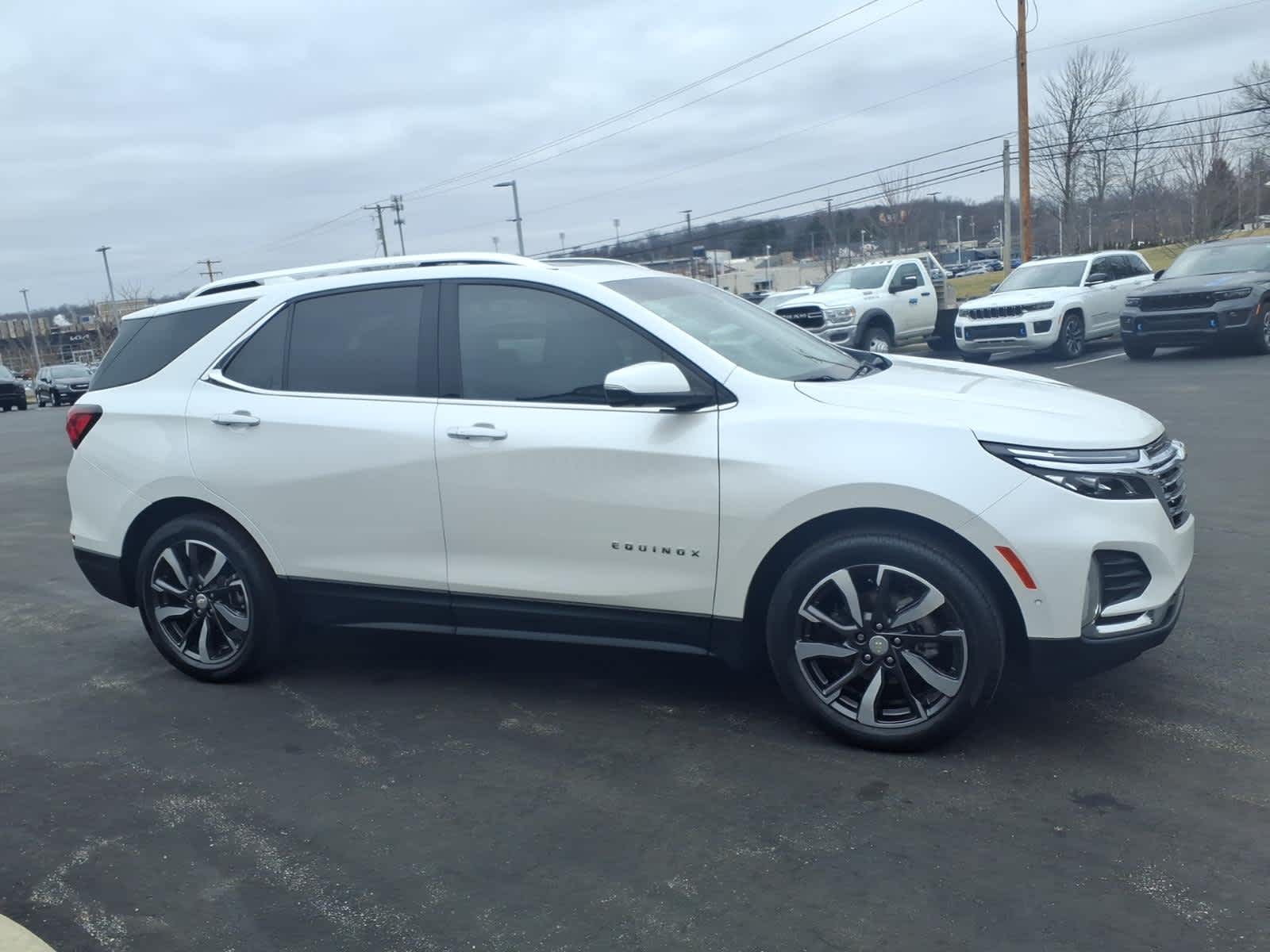 2022 Chevrolet Equinox Premier
