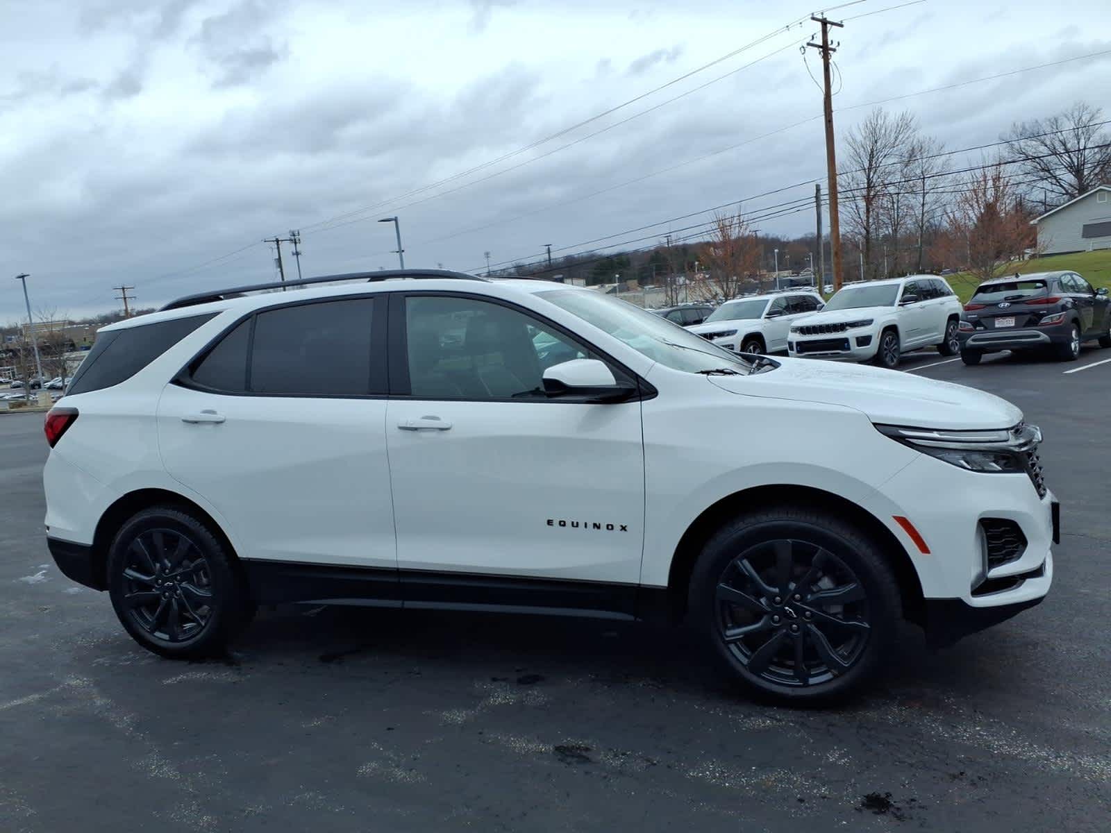 2023 Chevrolet Equinox RS