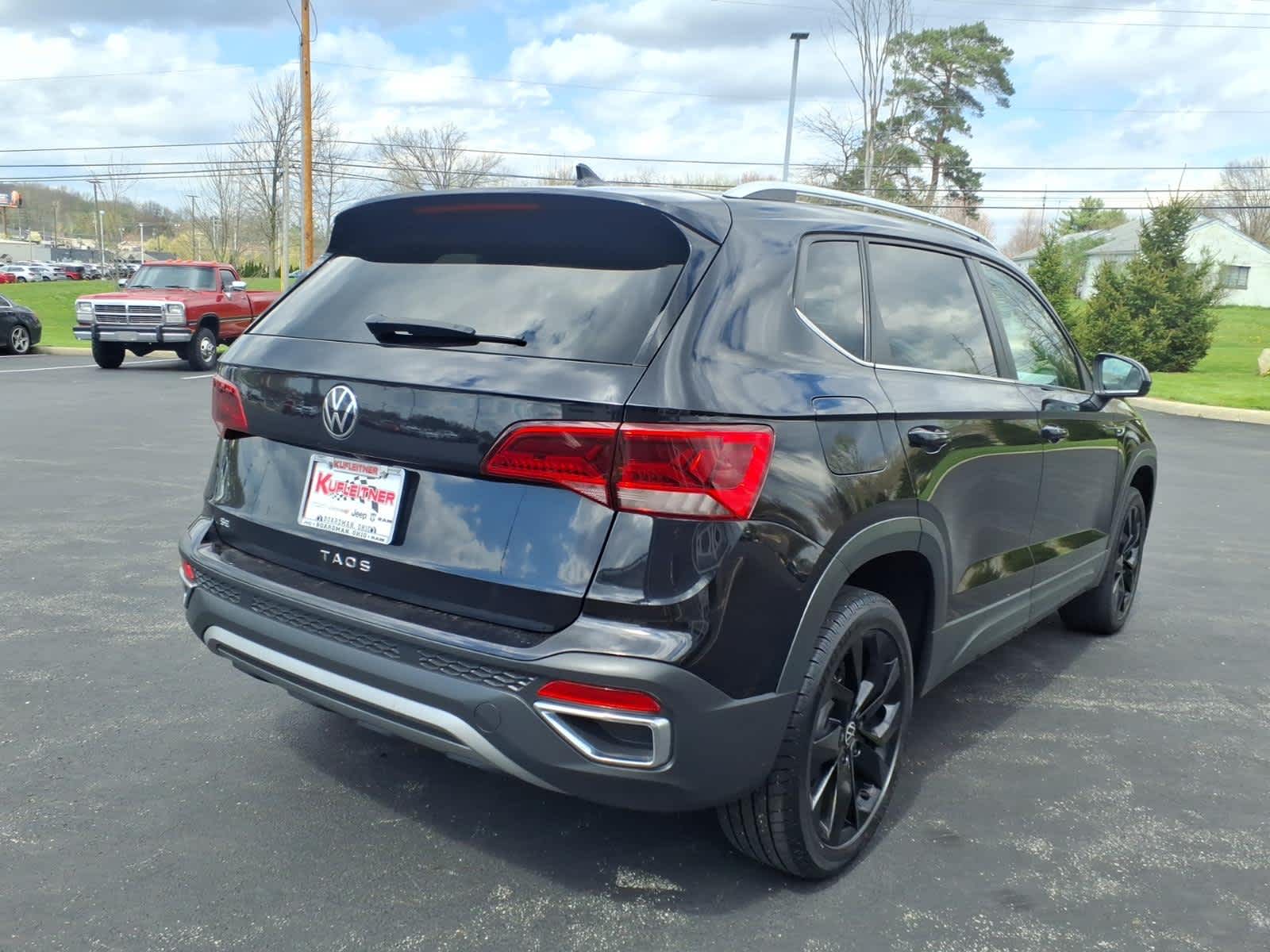 2022 Volkswagen Taos SE