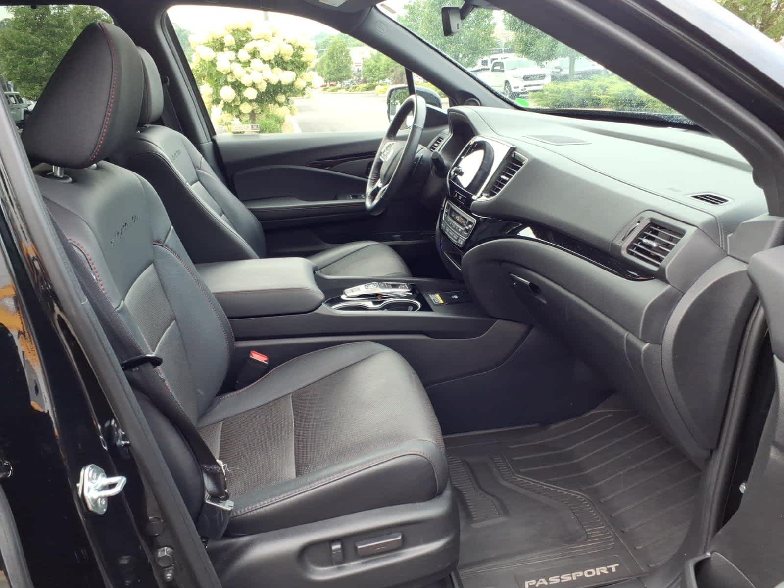 2024 Honda Passport Black Edition