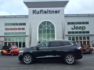 2024 Buick Enclave Essence
