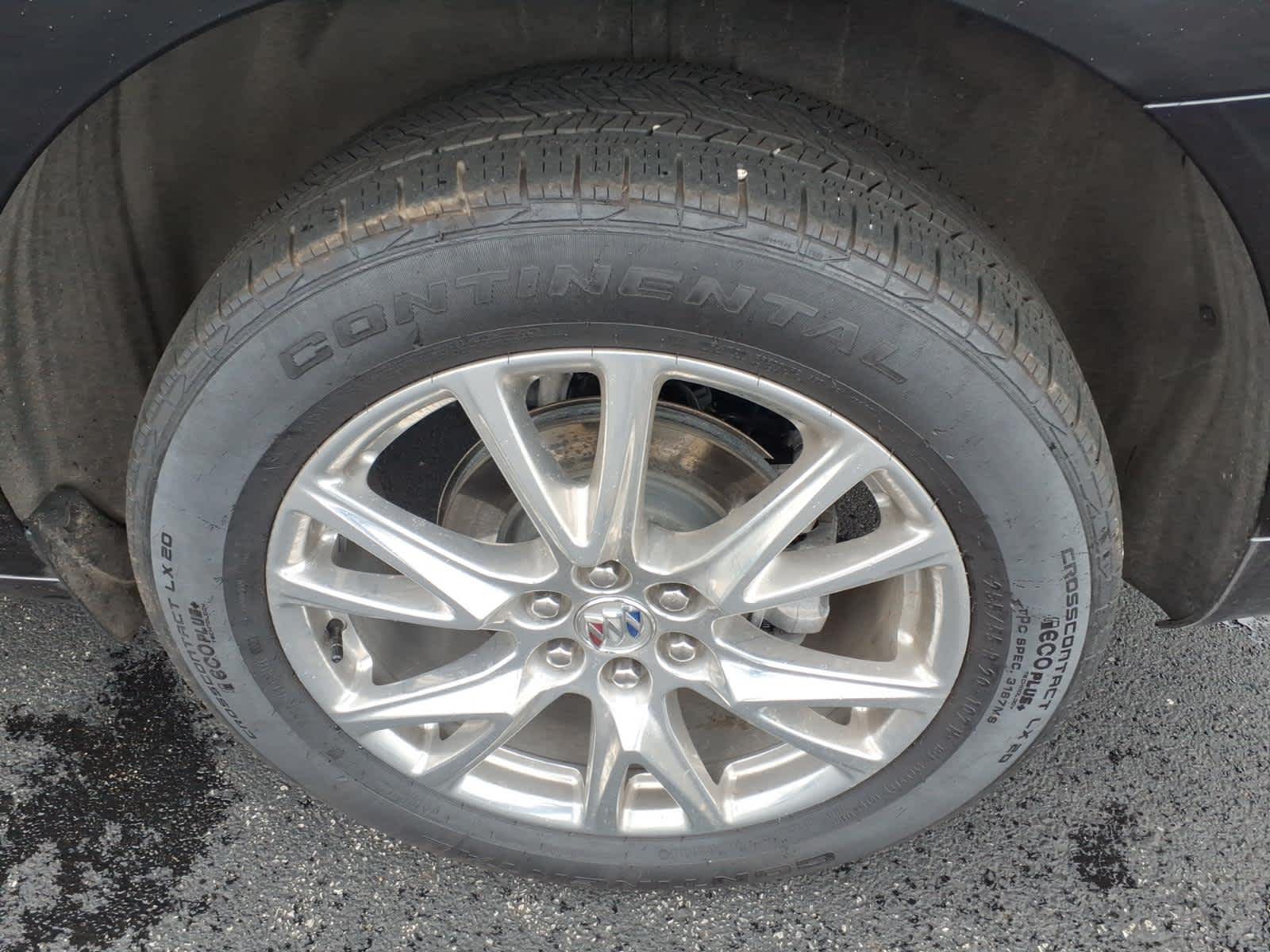 2024 Buick Enclave Essence