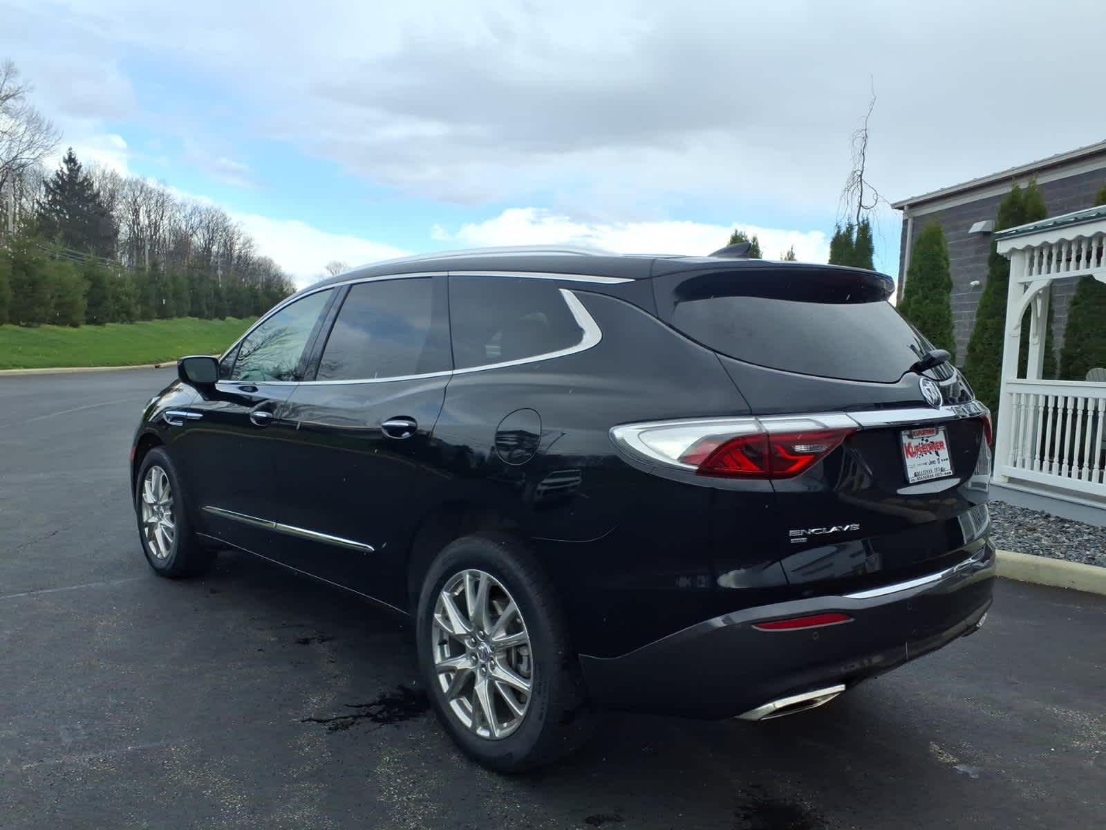 2024 Buick Enclave Essence