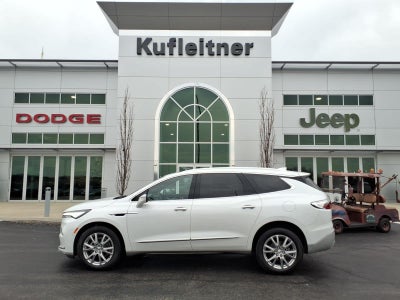 2023 Buick Enclave Essence