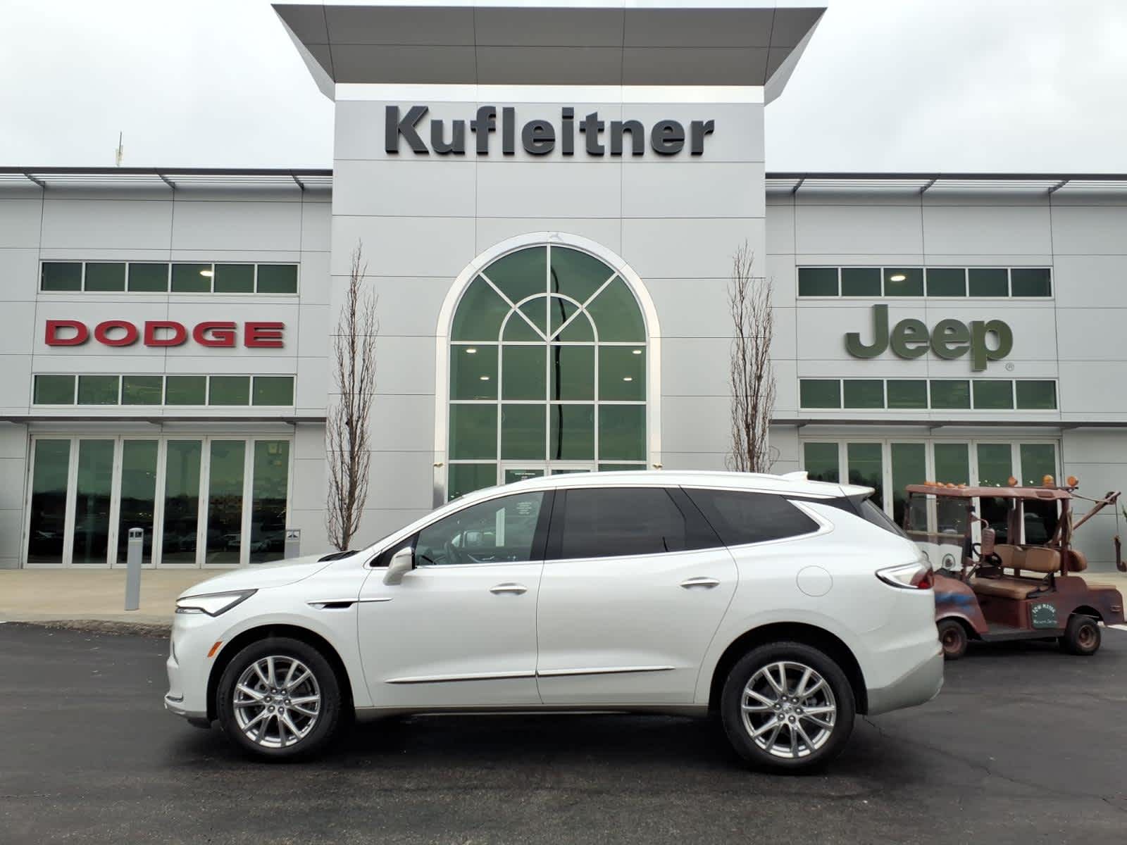 2023 Buick Enclave Essence