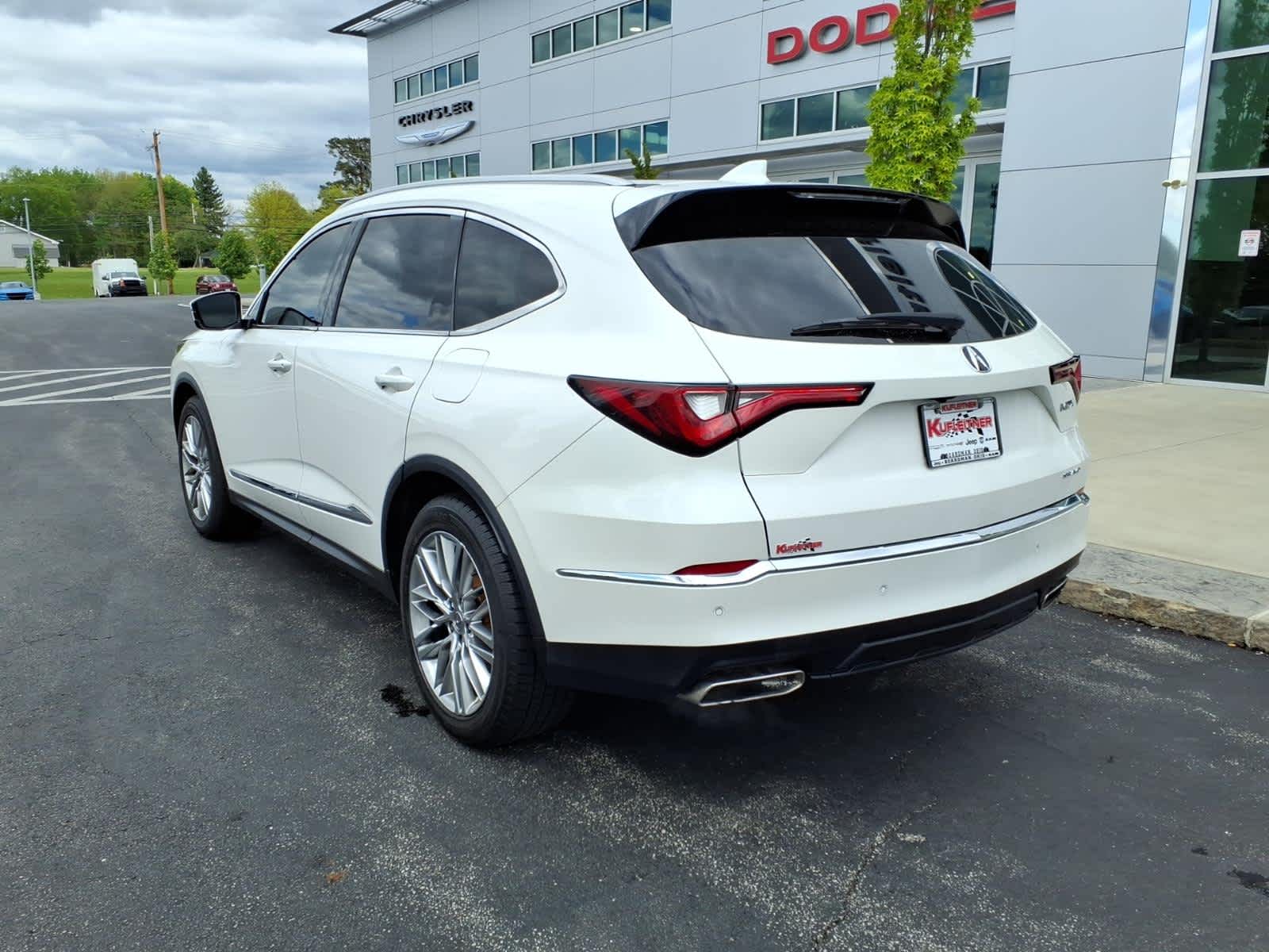 2023 Acura MDX w/Advance Package