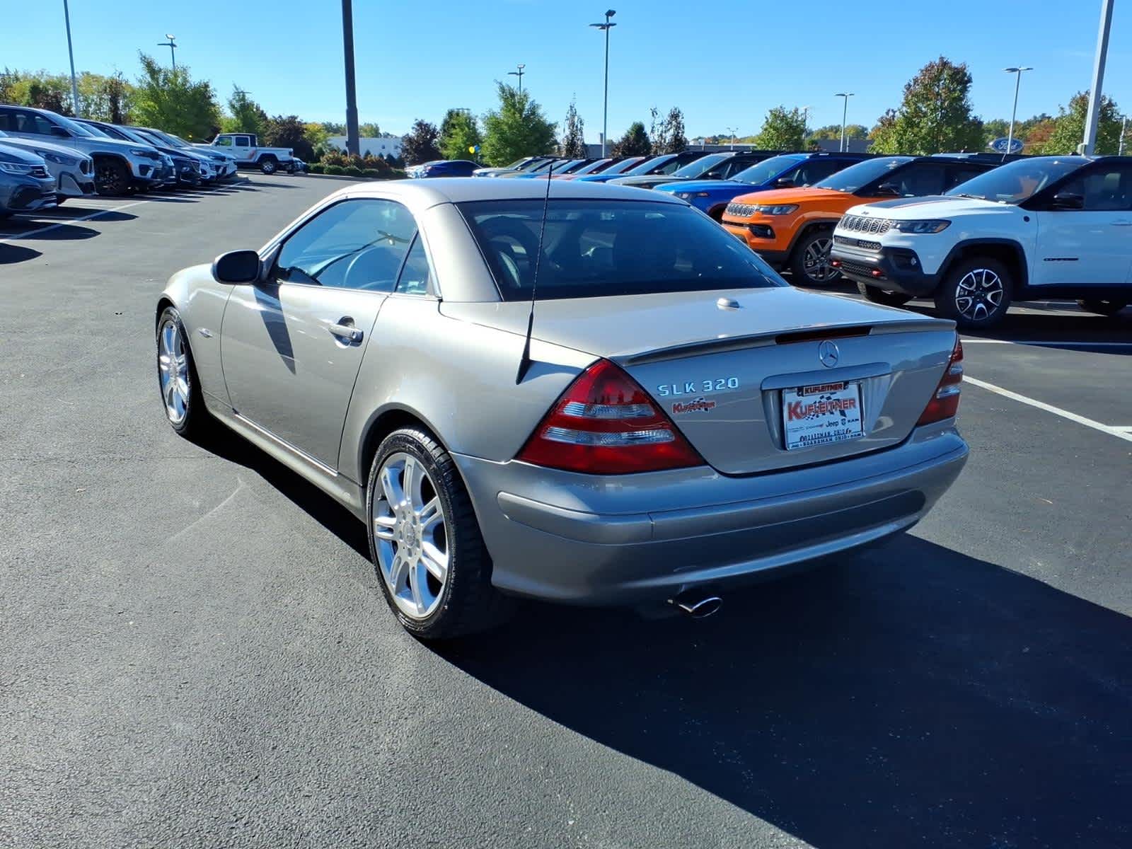 2004 Mercedes-Benz SLK Base