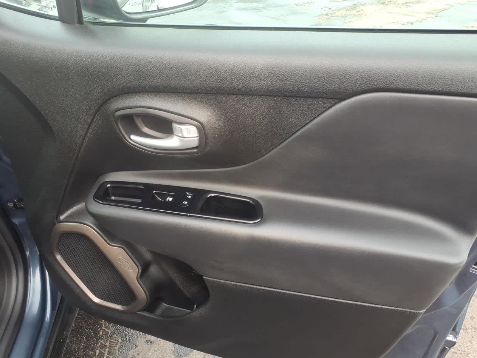 2023 Jeep Renegade Upland