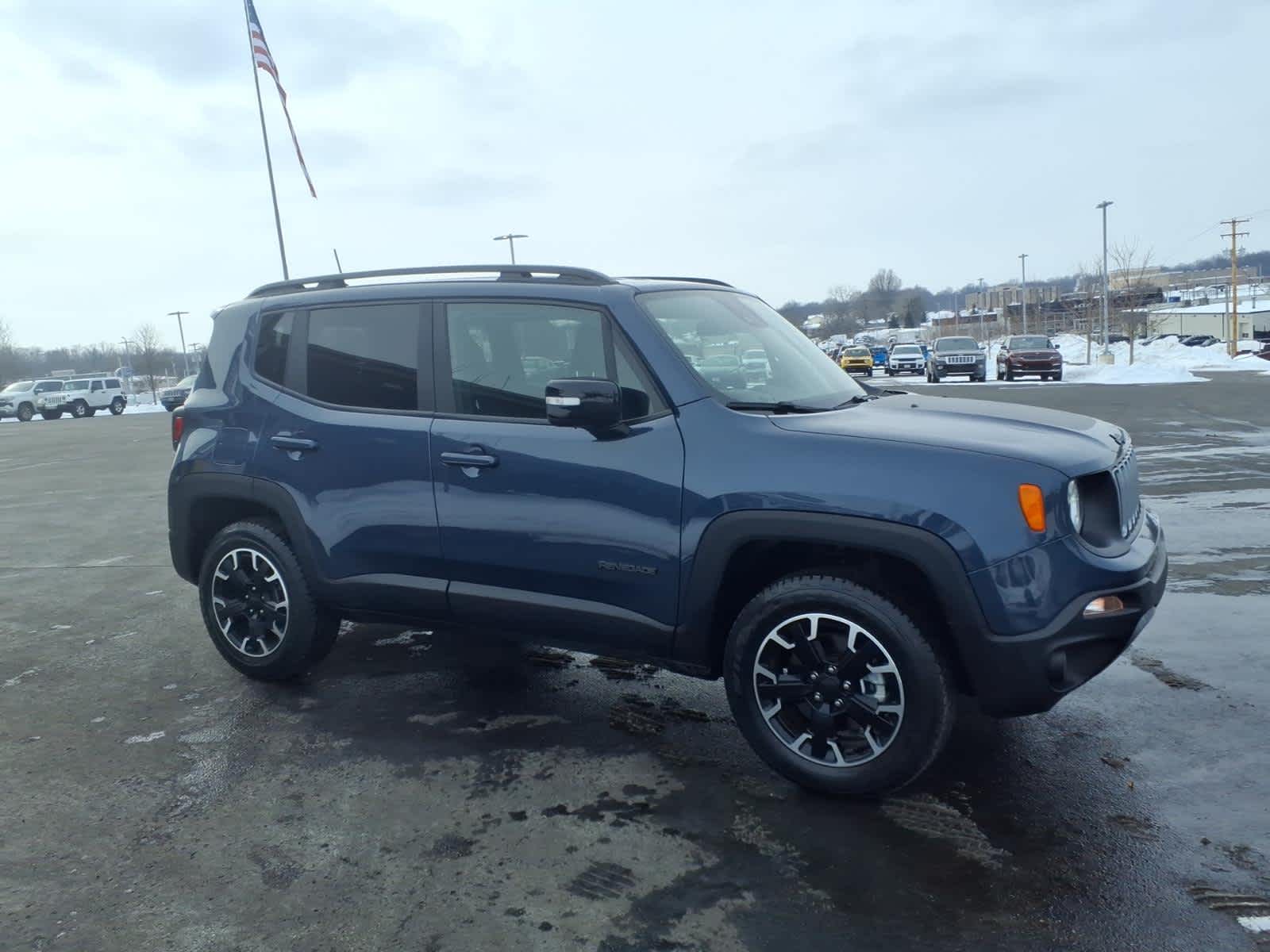 2023 Jeep Renegade Upland