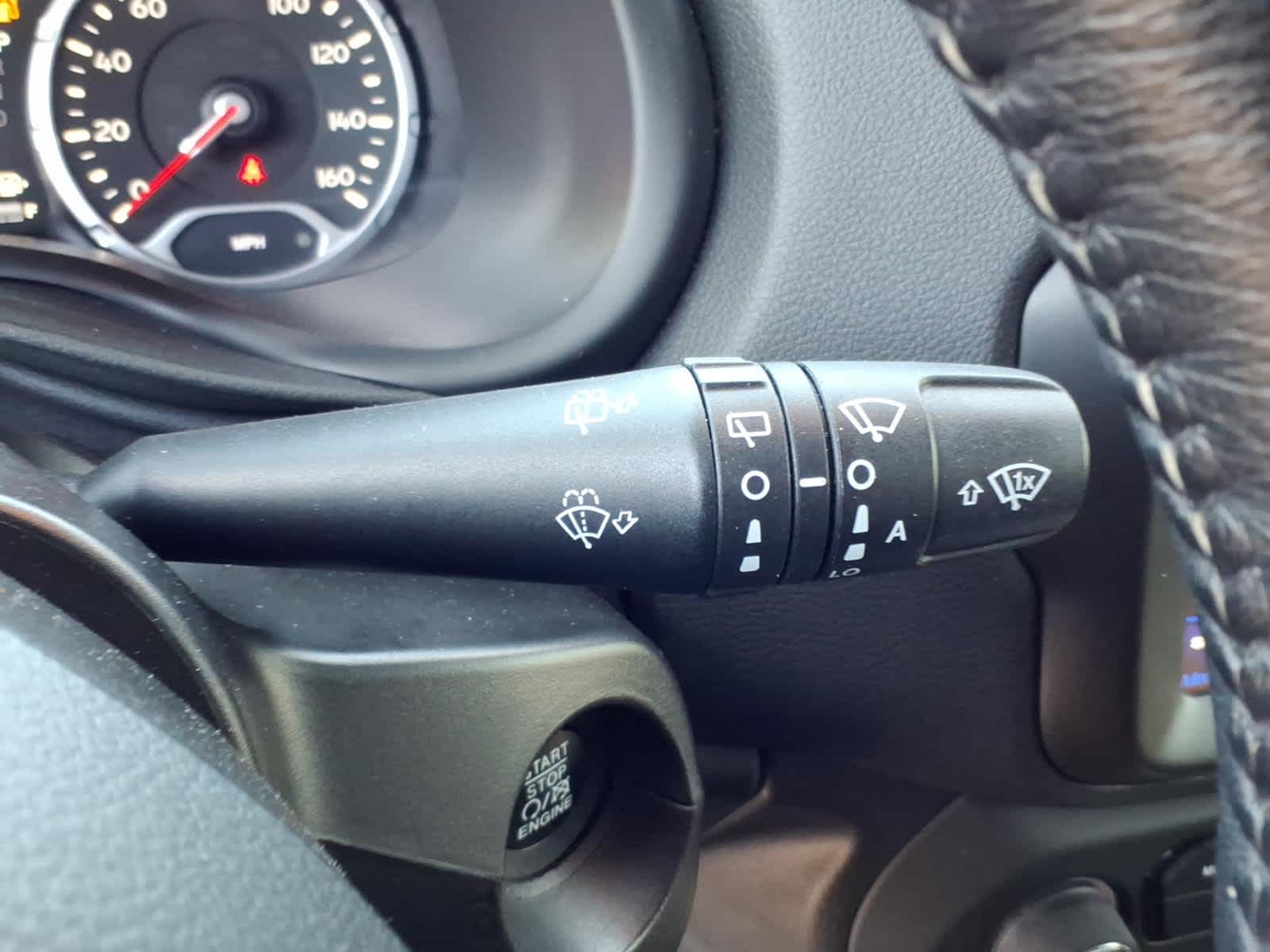 2022 Jeep Renegade Altitude