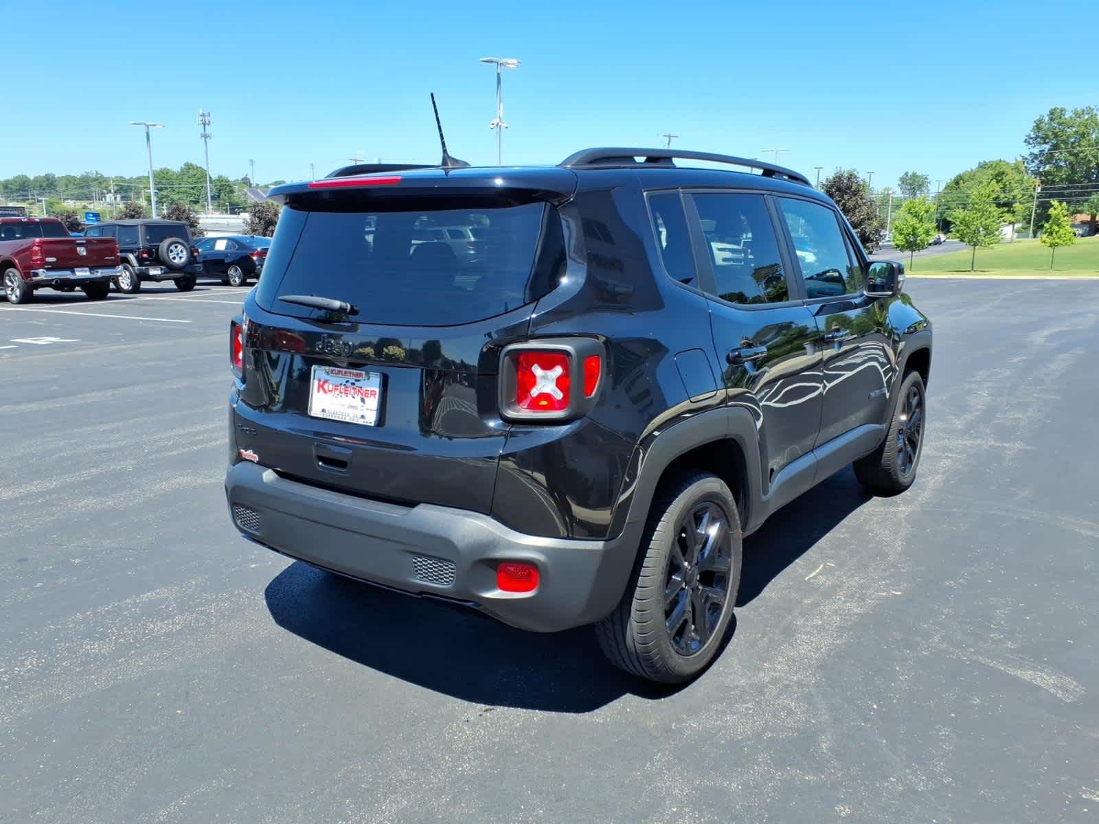 2022 Jeep Renegade Altitude